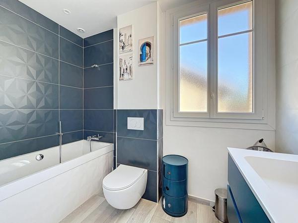 Maison ancienne 3/4 chambres + bureau à 12min RER