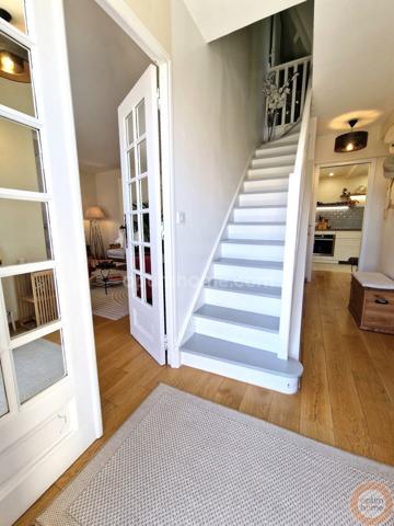 Pavillon rénové 3 chambres + sous sol