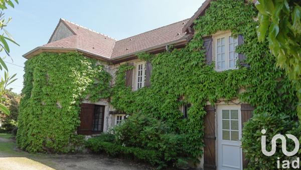 Maison rustique 9 pièces de 372 m² à Saint-Hilarion (78125)