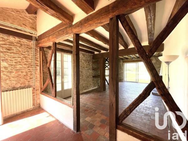 Maison rustique 9 pièces de 372 m² à Saint-Hilarion (78125)