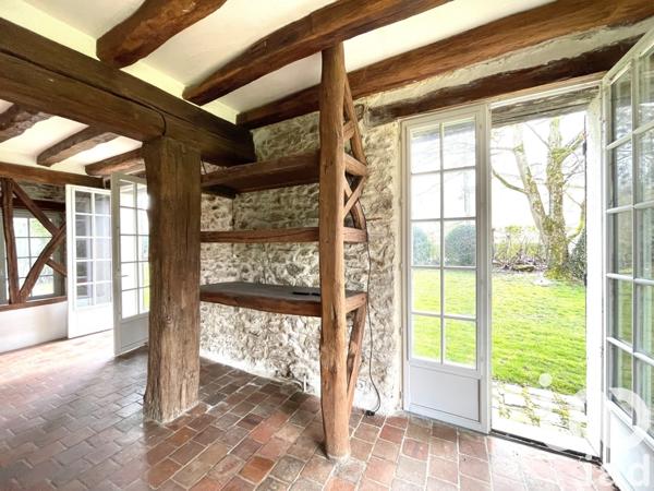 Maison rustique 9 pièces de 372 m² à Saint-Hilarion (78125)