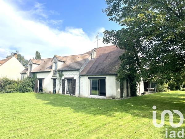 Maison rustique 9 pièces de 372 m² à Saint-Hilarion (78125)