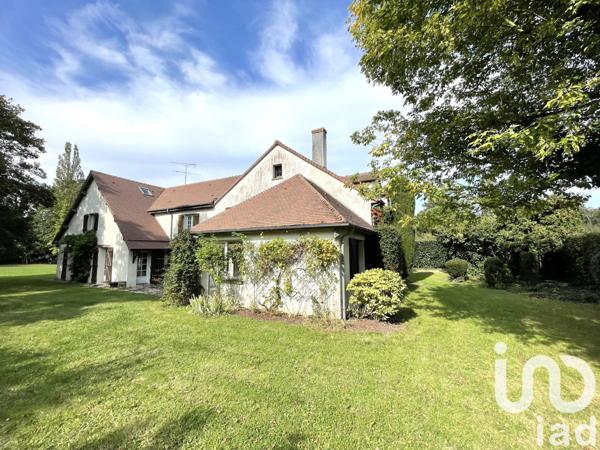 Maison rustique 9 pièces de 372 m² à Saint-Hilarion (78125)
