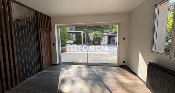 À vendre Maison 5 pièces 196 m² - Roquevaire 13360