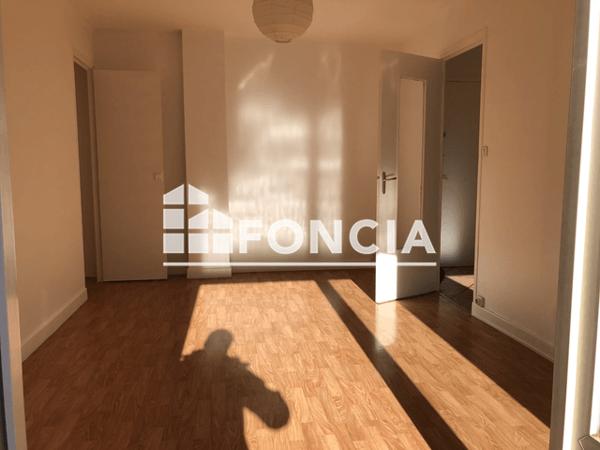 Location Appartement 3 pièces 50.54 m² - J.VALLIER-E.VARLIN-DR CALMETTE Grenoble 38000