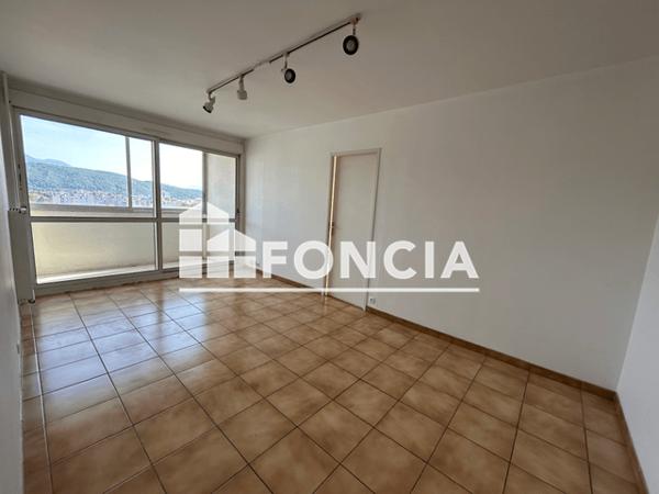 Location Appartement 4 pièces 70.8 m² - LE GRAND PARC Grenoble 38100