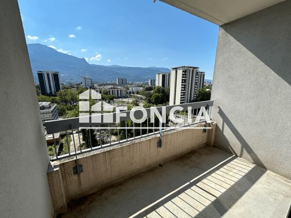 Location Appartement 4 pièces 70.8 m² - LE GRAND PARC Grenoble 38100