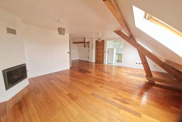 Appartement L Hay Les Roses 2 piece(s) 56,37 m2