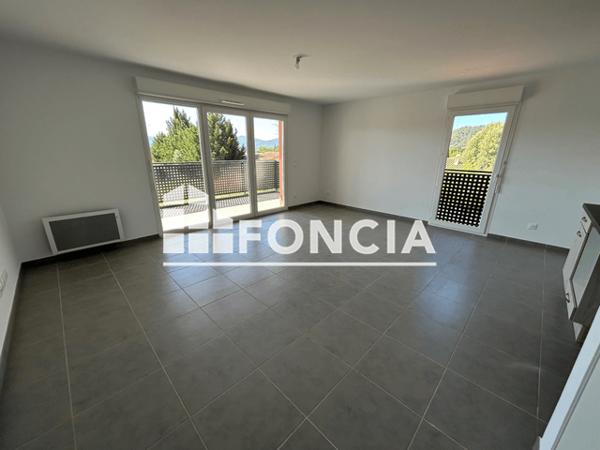 Location Appartement 3 pièces 65.25 m² - RESIDENCE REFLEXION Le Luc En Provence 83340