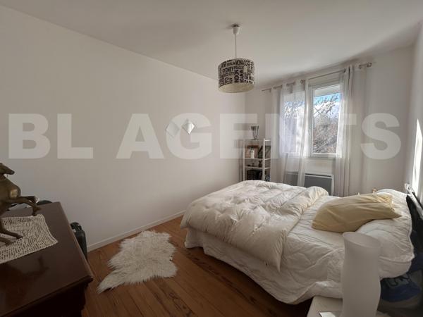 Maison d'exception  centre village 