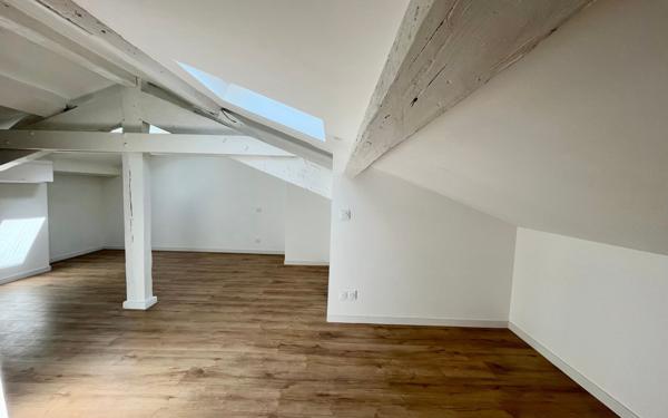 Appartement à vendre    2 pièces • 40,72 m2 Toulouse