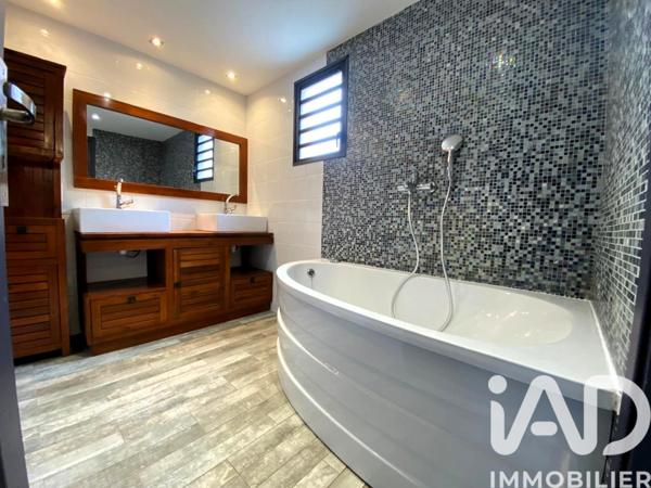 Maison à vendre 7 pièces 170 m² Saint-Pierre