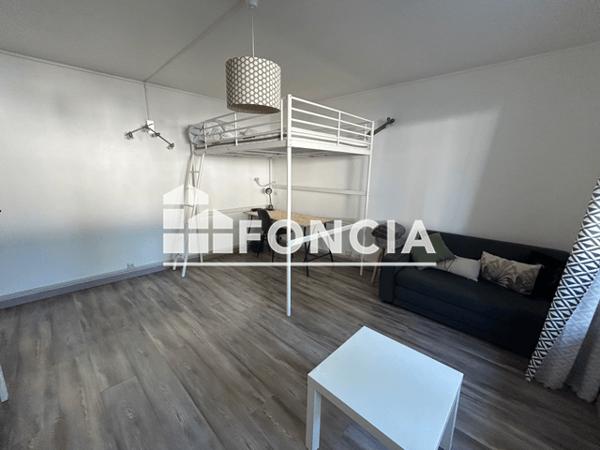 Location Studio meublé 32.5 m² - 34 BOULEVARD VICTOR HUGO Reims 51100