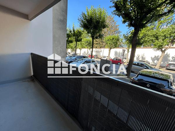 Location Studio meublé 32.5 m² - 34 BOULEVARD VICTOR HUGO Reims 51100