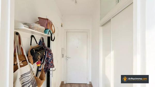 Vente                                                      Appartement
                        
                     1 pièces                      25 m2                     à Nice