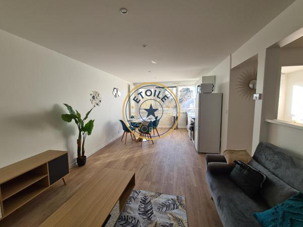 LIBRE DE SUITE - - ANGERS/CLINIQUE DE L ANJOU - Chambre ...