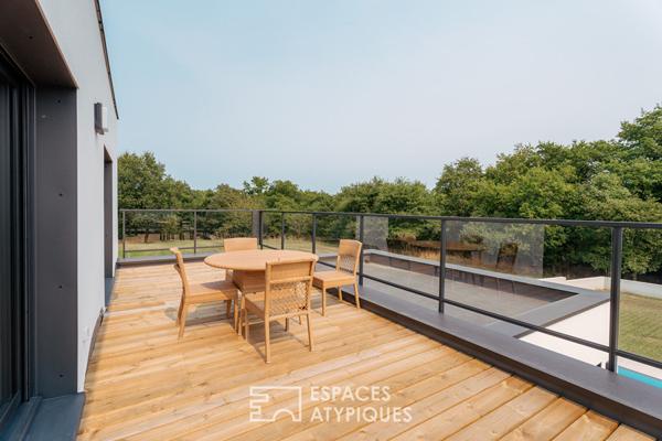 Villa contemporaine avec piscine à l’abri des regards