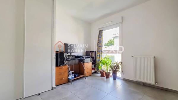 83210 SOLLIES-PONT - DUPLEX 4 PIECES AVEC 2 TERRASSES 2 PARKINGS PRIVÉS - QUARTIER CENTRE- BUS ZOU 849 – 881 - 882