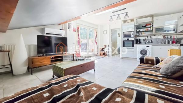 83210 SOLLIES-PONT - DUPLEX 4 PIECES AVEC 2 TERRASSES 2 PARKINGS PRIVÉS - QUARTIER CENTRE- BUS ZOU 849 – 881 - 882