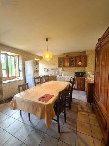 Maison à vendre à Arlay dans le Jura (39210), ref : VM2146-25014
