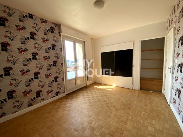 Butte, appartement 93 m² balcon