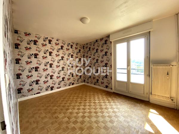 Butte, appartement 93 m² balcon