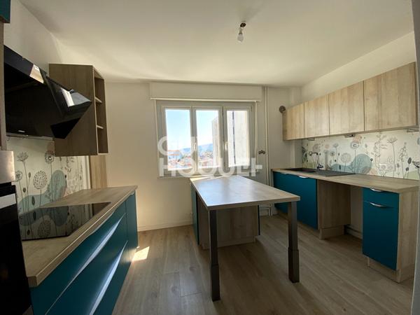 Butte, appartement 93 m² balcon