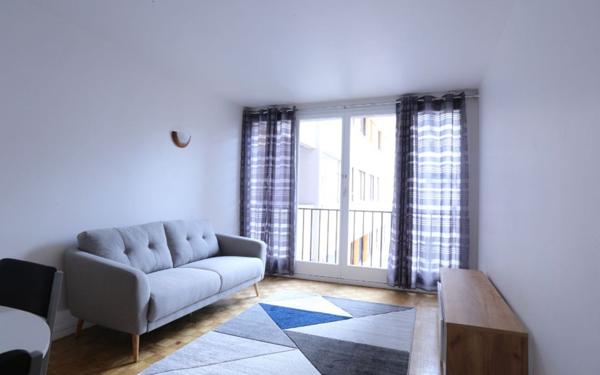 Appartement à louer    3 pièces •  Arcueil