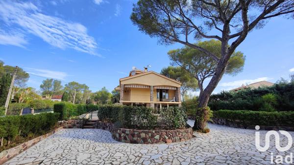 Maison à vendre 7 pièces 200 m² Saint-Raphaël