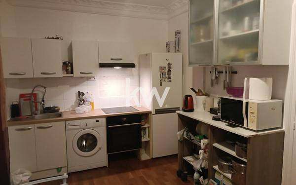 Appartement à vendre    10 pièces • 702 m2 Villeneuve-le-Roi