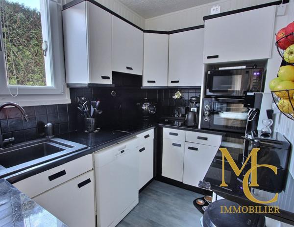 Voisins-le-Bretonneux (78960) MAISON / CALME / QUARTIER FAMILIAL / VOISINS-LE-BRETONNEUX