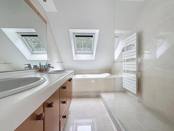 Maison à vendre  7 pièces - 171,66 m2 JOUY EN JOSAS - 78