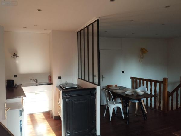 Duplex à vendre à Guingamp dans les Côtes-d'Armor (22200), ref : 00413FR   
centre ville