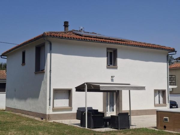 MAISON DE VILLE RENOVEE AVEC ATELIER