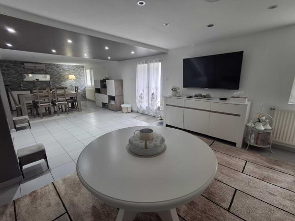 MAISON DE VILLE RENOVEE AVEC ATELIER
