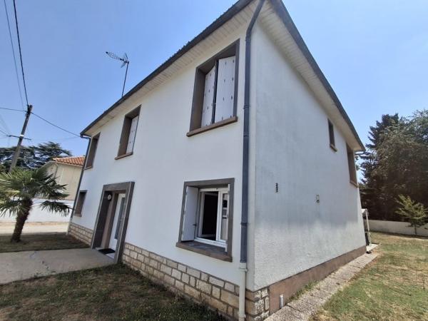 MAISON DE VILLE RENOVEE AVEC ATELIER