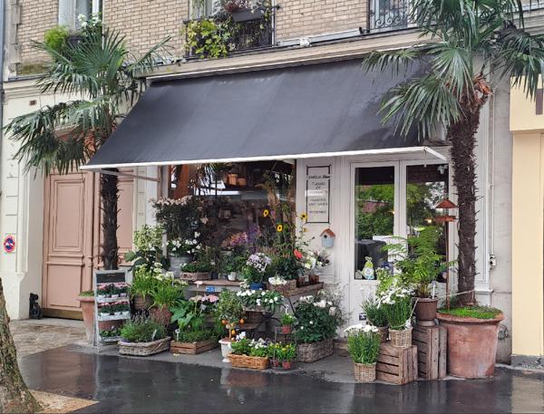Fonds De Commerce
        
        - 48 m² Exclusivité 132 000 € *