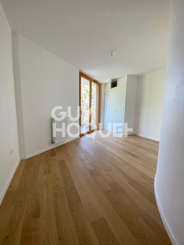 Appartement Paris 3 pièce(s) 70.37 m2 - métro PORTE DE BAGNOLET