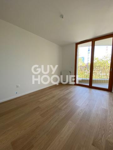 Appartement Paris 3 pièce(s) 70.37 m2 - métro PORTE DE BAGNOLET