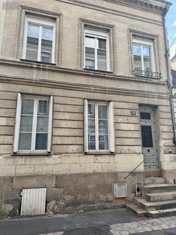 Maison à vendre à Saumur dans le Maine-et-Loire (49400), ref : 49076-330
