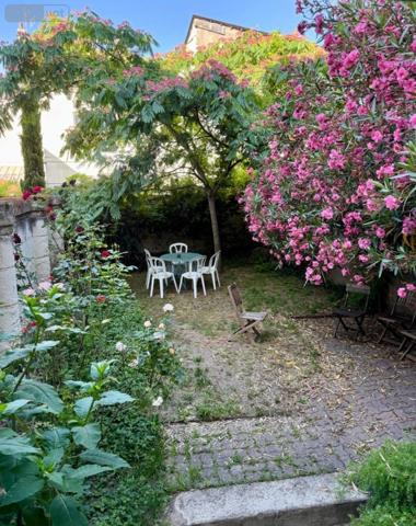 Maison à vendre à Saumur dans le Maine-et-Loire (49400), ref : 49076-330