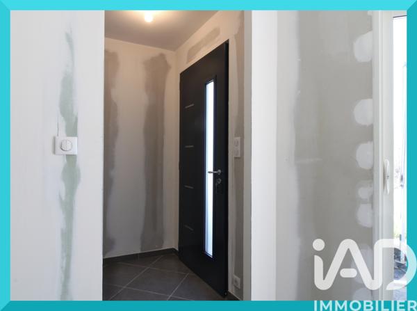 Maison à vendre 6 pièces 120 m² Saint-Germain-les-Vergnes