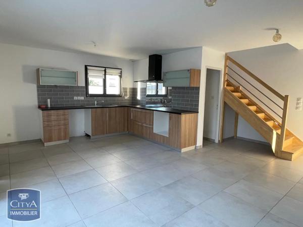 Maison à louer 7 pièces 150m²