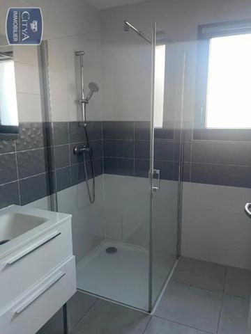 Maison à louer 7 pièces 150m²