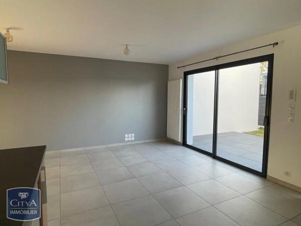 Maison à louer 7 pièces 150m²