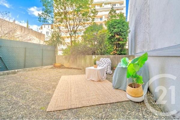 Appartement F3 à vendre  3 pièces - 68 m2 MARSEILLE - 13004