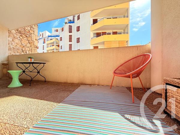 Appartement F3 à vendre  3 pièces - 68 m2 MARSEILLE - 13004