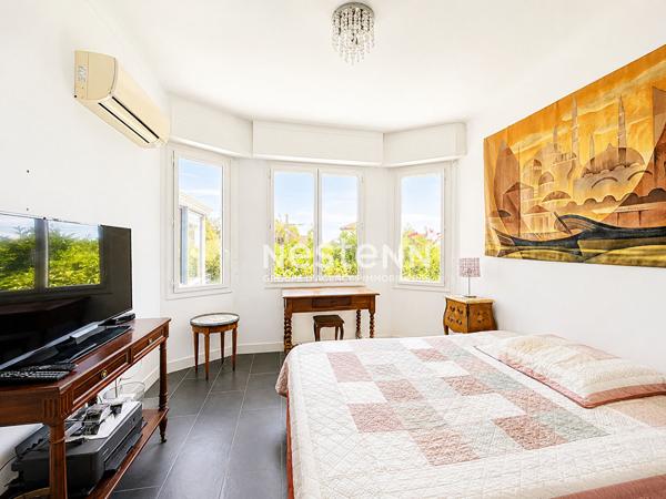 Golfe Juan - Maison individuelle 130 m² - terrain 400m² - Garage - Studio 20m²