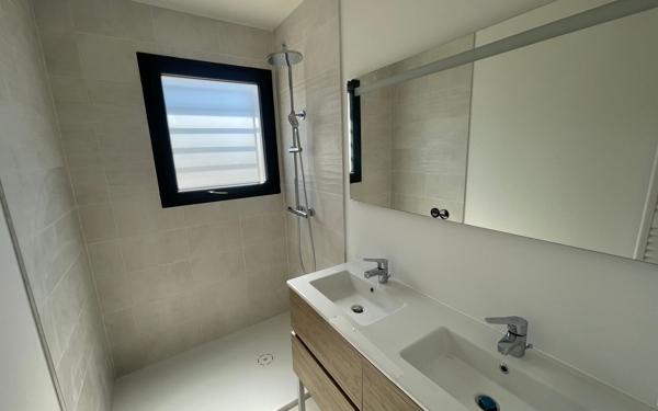 Maison à vendre    4 pièces • 87 m2 Bandol