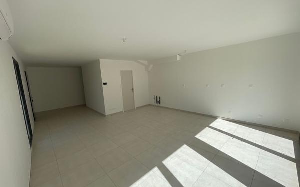 Maison à vendre    4 pièces • 87 m2 Bandol